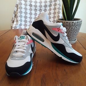 White Nike Air althetic sneakers